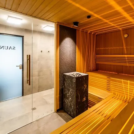 Апартаменти Sfera Kolobrzegu Parking & Jaccuzi & Sauna Free